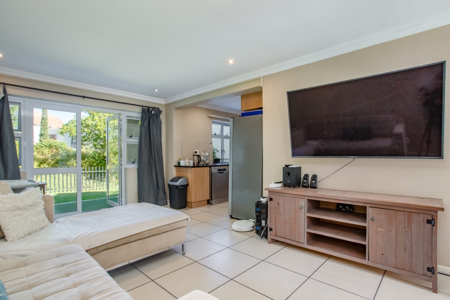 To Let 3 Bedroom Property for Rent in Boschenmeer Golf Country Estate Western Cape